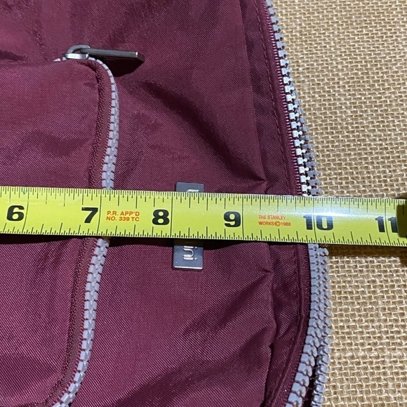 BAGGALLINI Bag Special Edition Prance Crossbody Burgundy Nylon Small - Picture 14 of 16